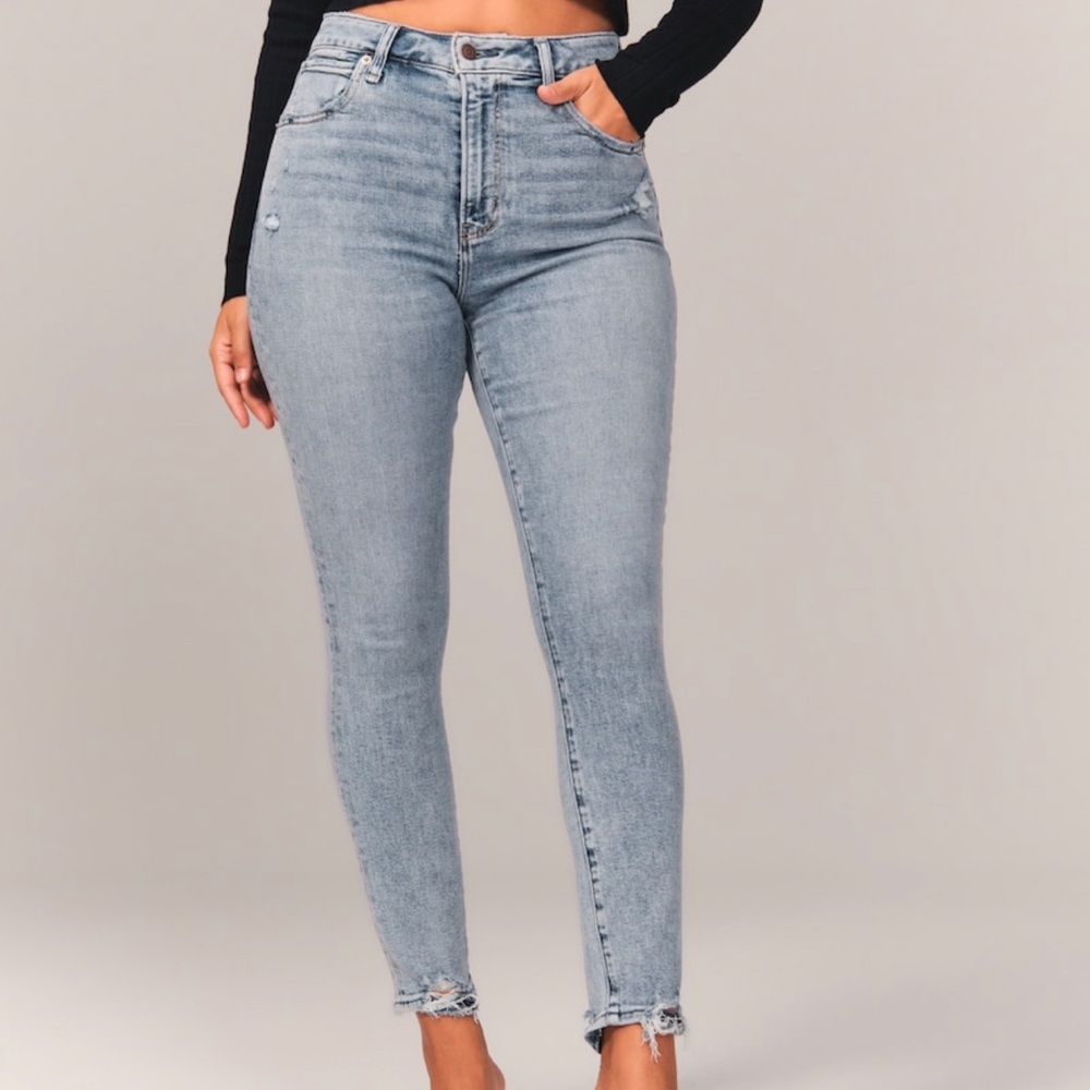 Abercrombie & Fitch Super Skinny Light/Acid Wash Jeans